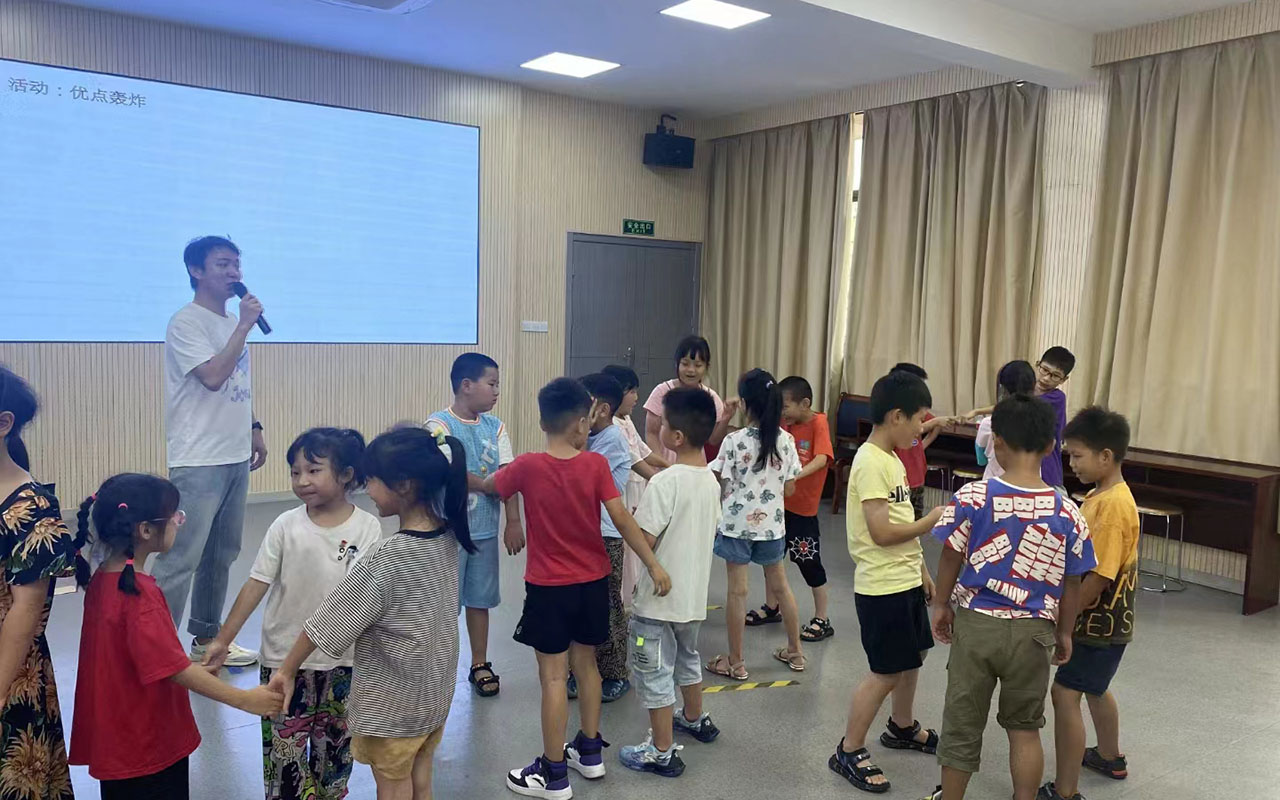 大同龙观乡中心学校